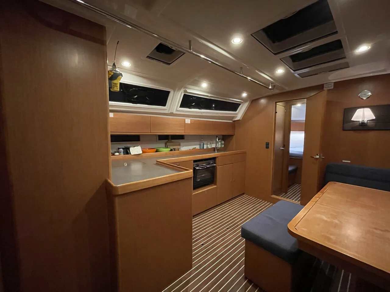 2016 Model Bavaria - Cruiser 46 · 10 Guest · #228856