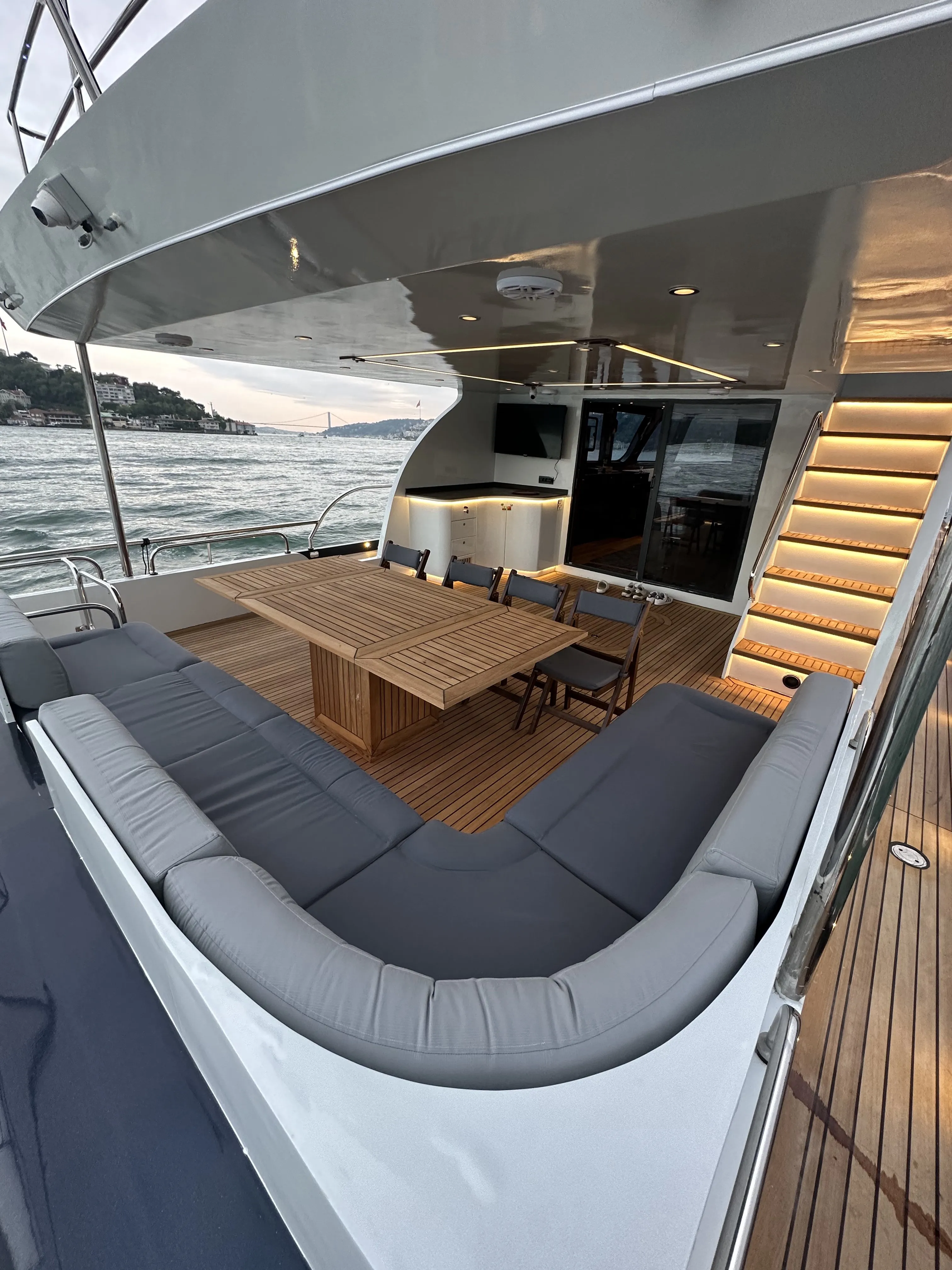 2023 Model Custom Made - Motor Yacht · 40 Guest · #229020