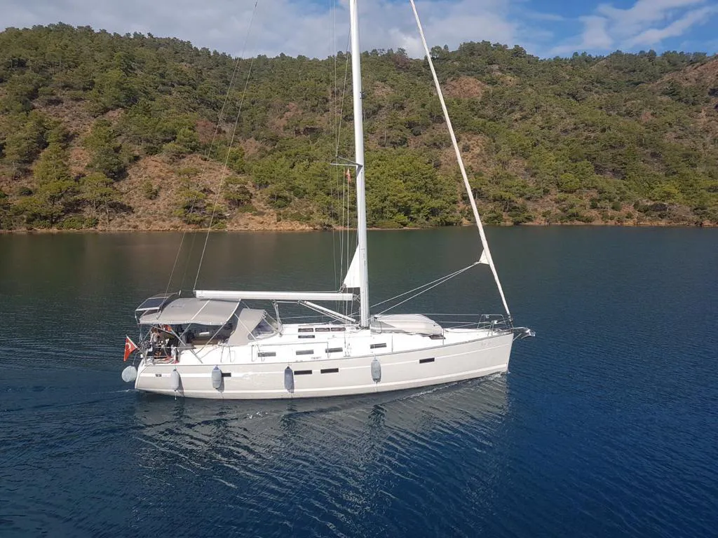 2011 Model Bavaria - Cruiser 45 · 6 Guest · #615162