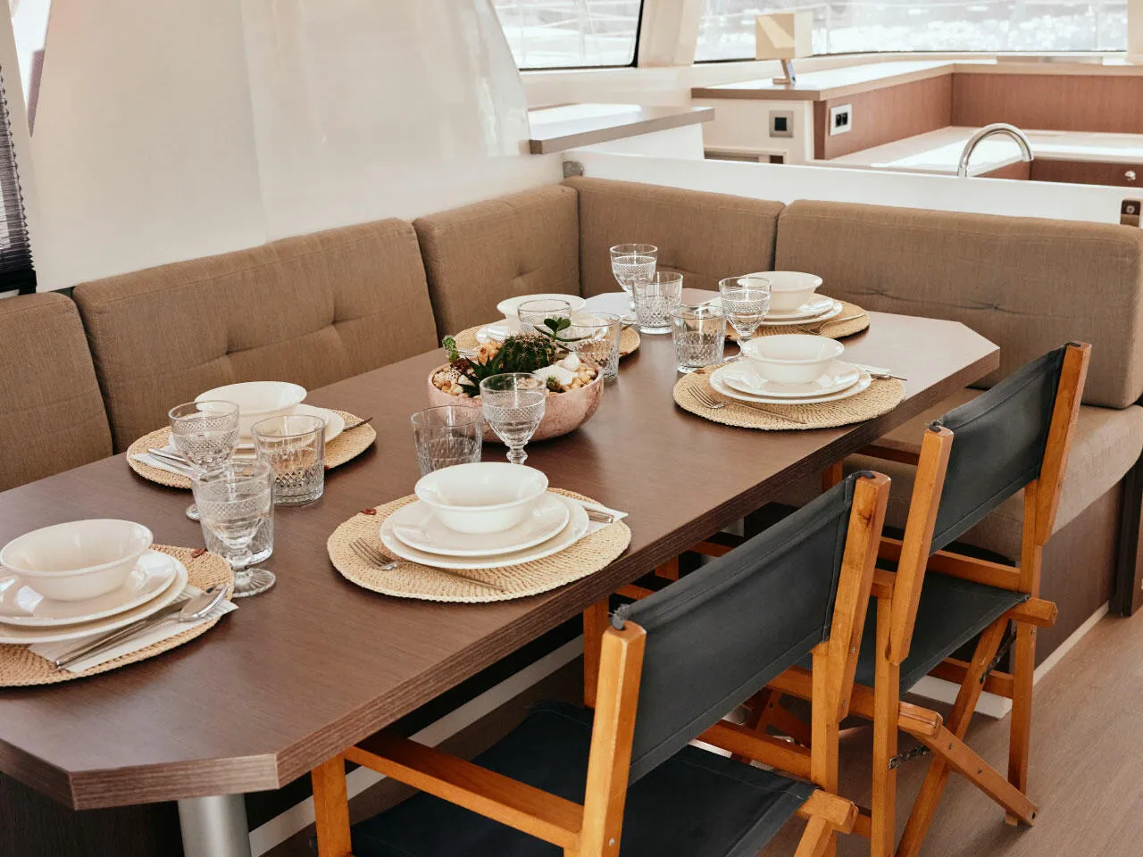 2021 Model Bali - 4.2 · 9 Kişilik · #536968