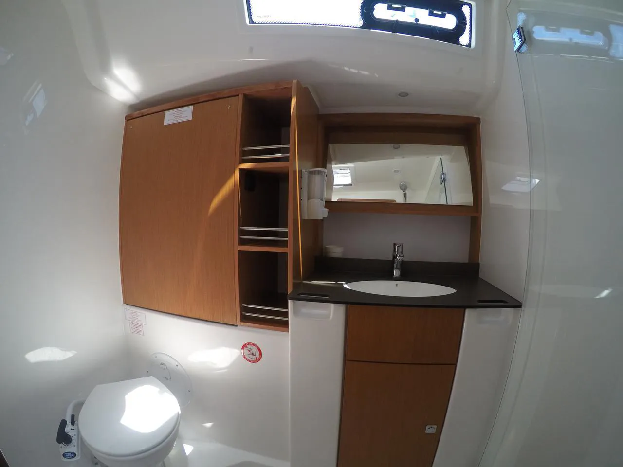 2017 Model Bavaria - Cruiser 51 · 12 Guest · #250720