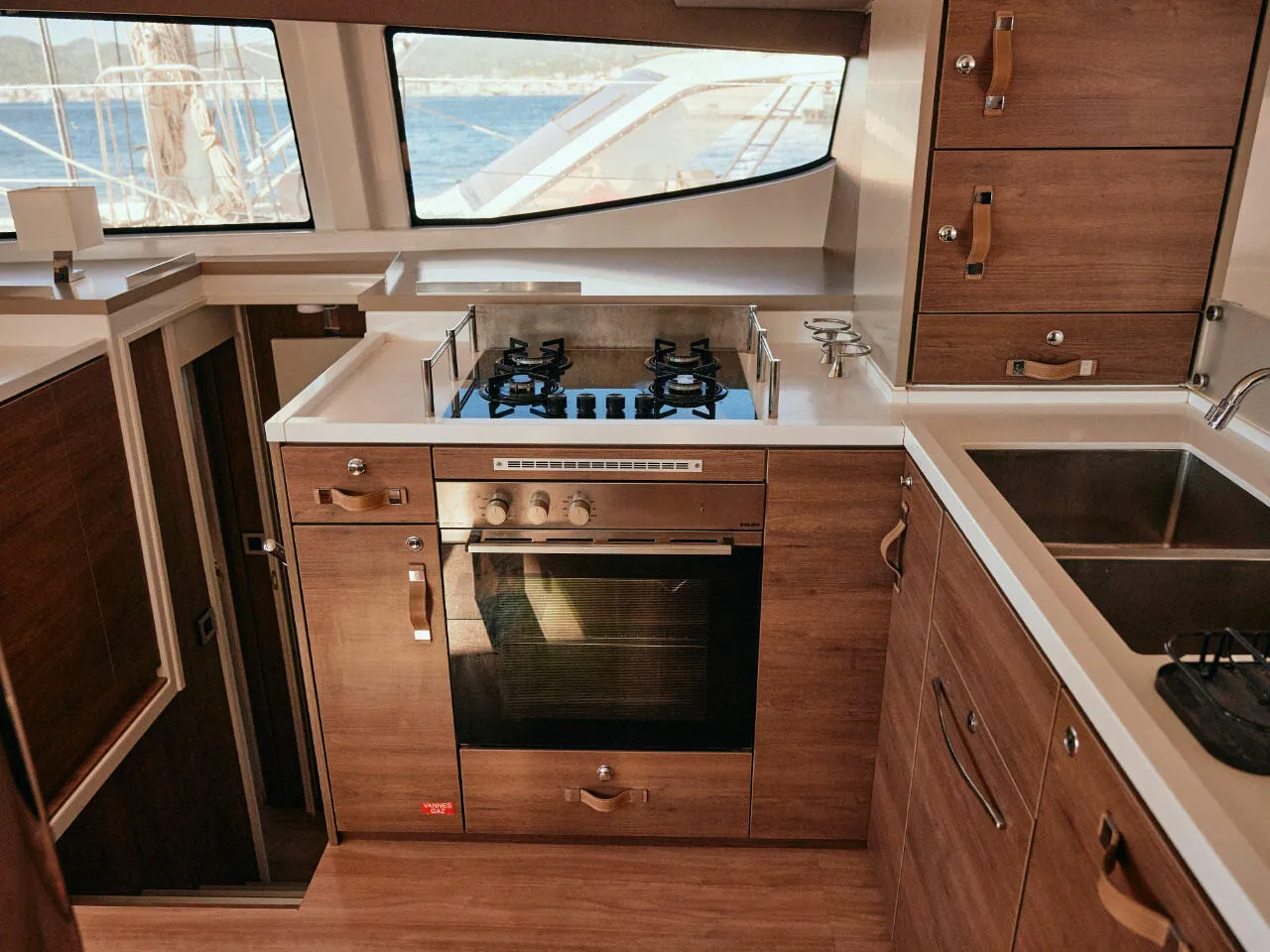 2022 Model Bali - 4.8 · 9 Kişilik · #480510