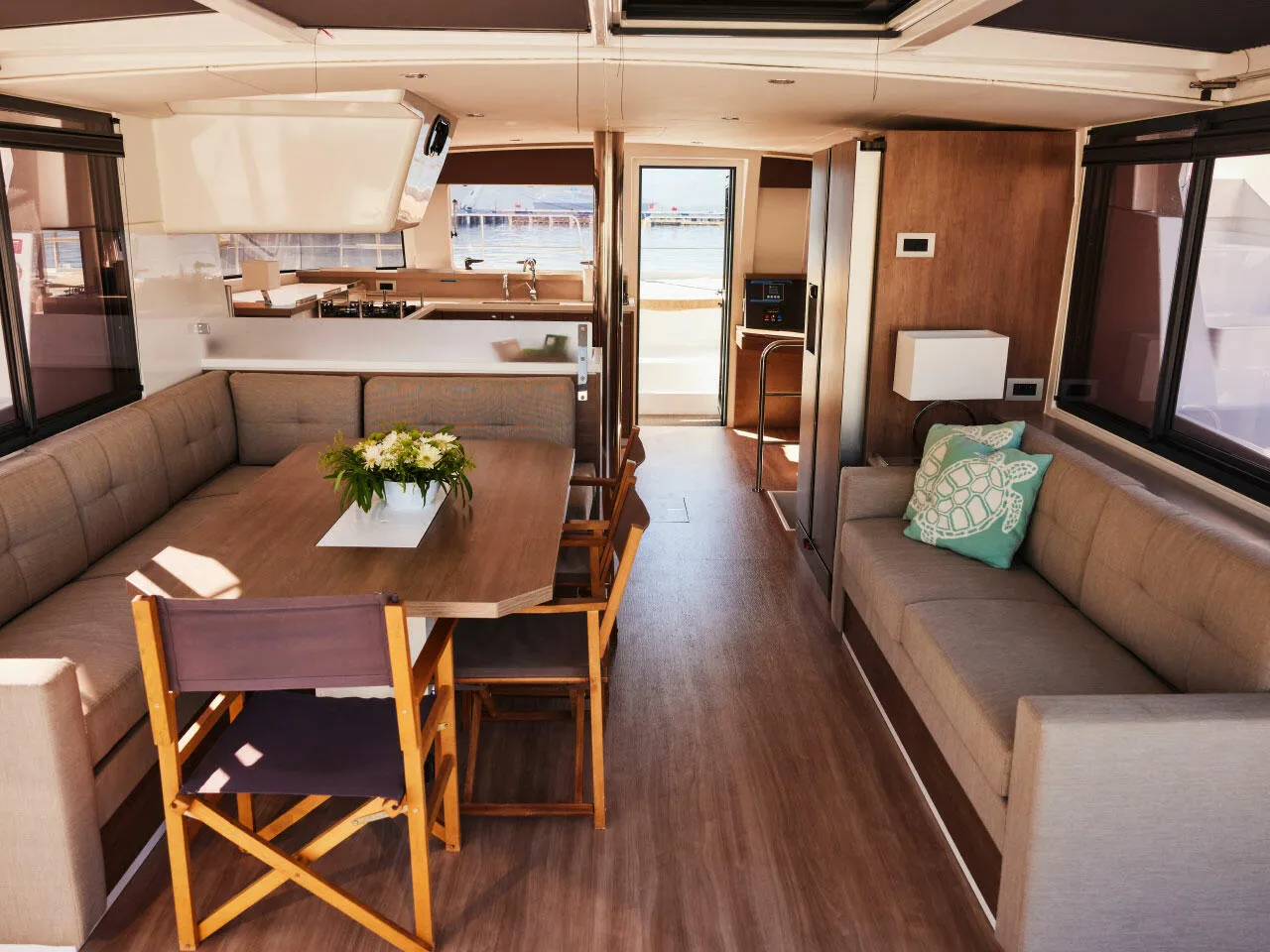 2023 Model Bali - 4.4 · 9 Kişilik · #748925