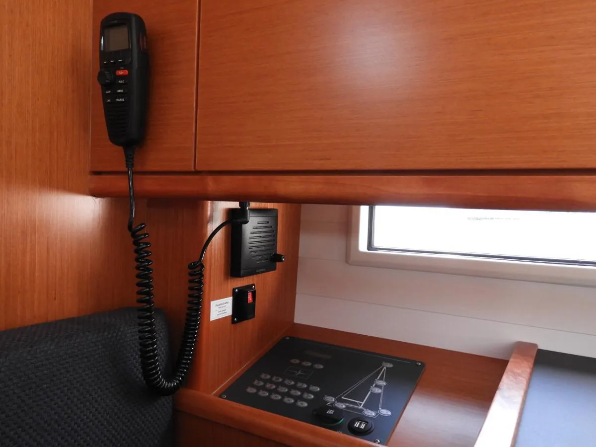 2016 Model Bavaria - Cruiser 51 · 10 Guest · #462389