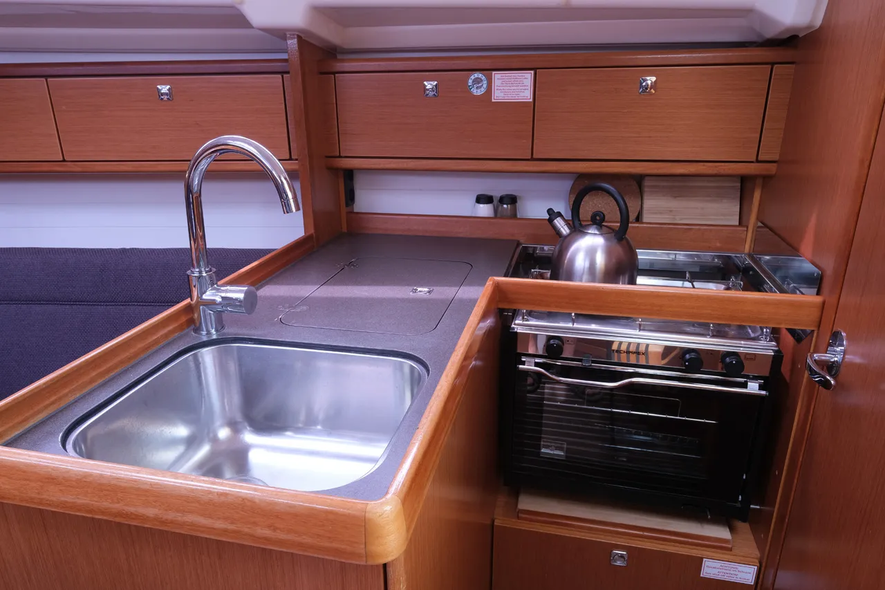 2016 Model Bavaria - Cruiser 33 · 4 Kişilik · #096167