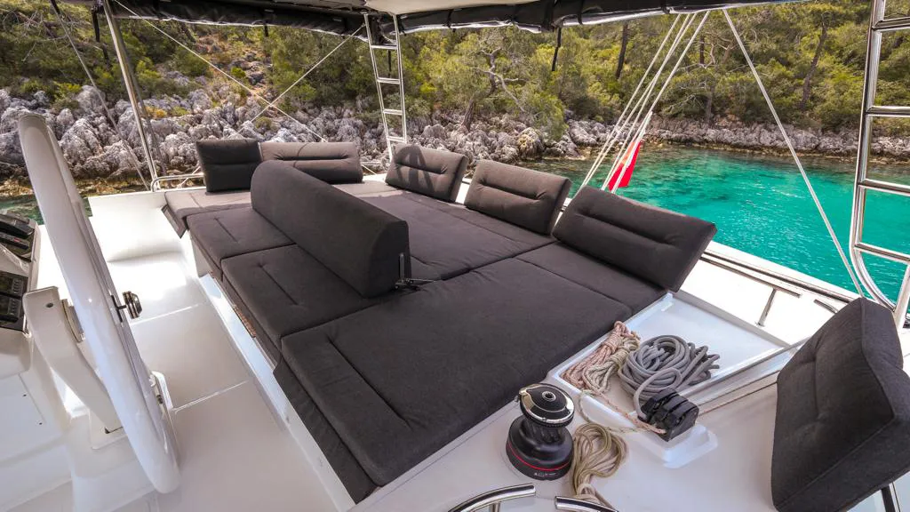 2021 Model Lagoon - 52 F · 8 Guest · #372980