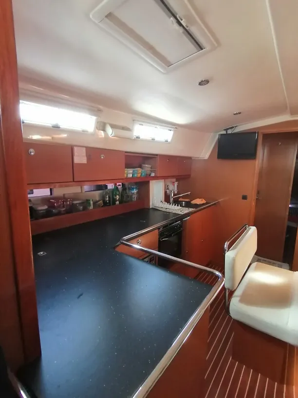 2011 Model Bavaria - Cruiser 45 · 6 Guest · #615162