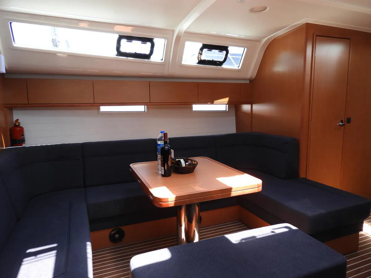 2017 Model Bavaria - Cruiser 51 · 12 Guest · #250720
