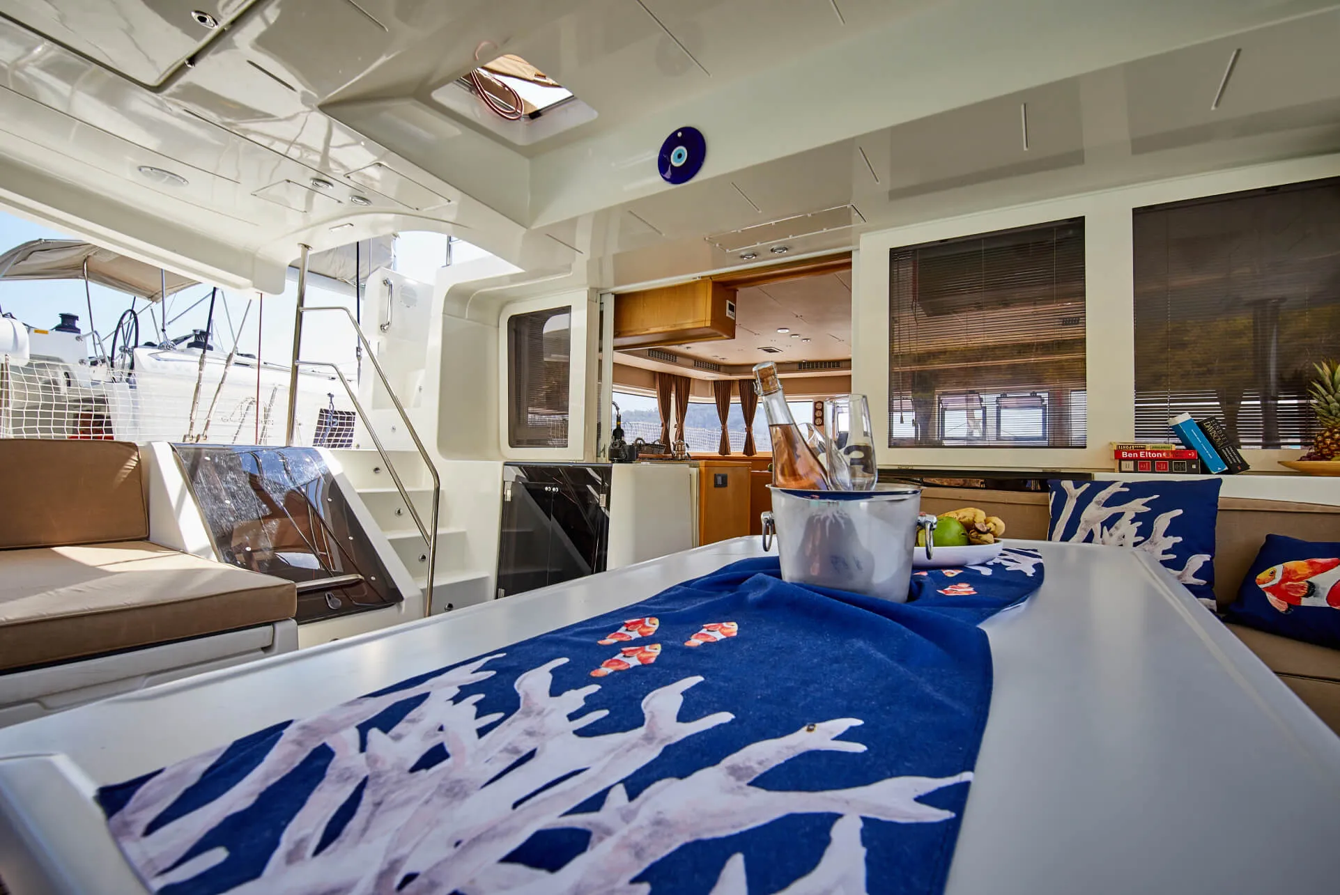 2013 Model Lagoon - 52 · 8 Guest · #549945