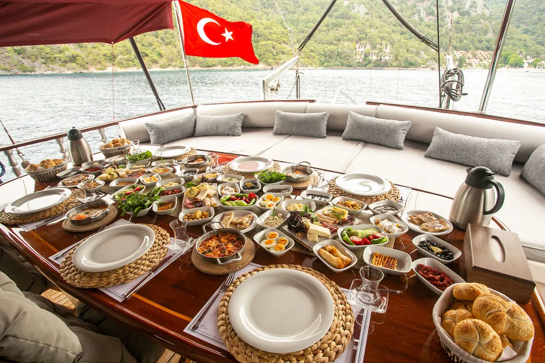 1993 Model Custom Made - Gulet · 8 Guest · #677469