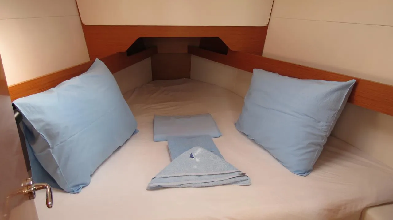 2016 Model Jeanneau - Sun Odyssey 349 · 6 Kişilik · #110555