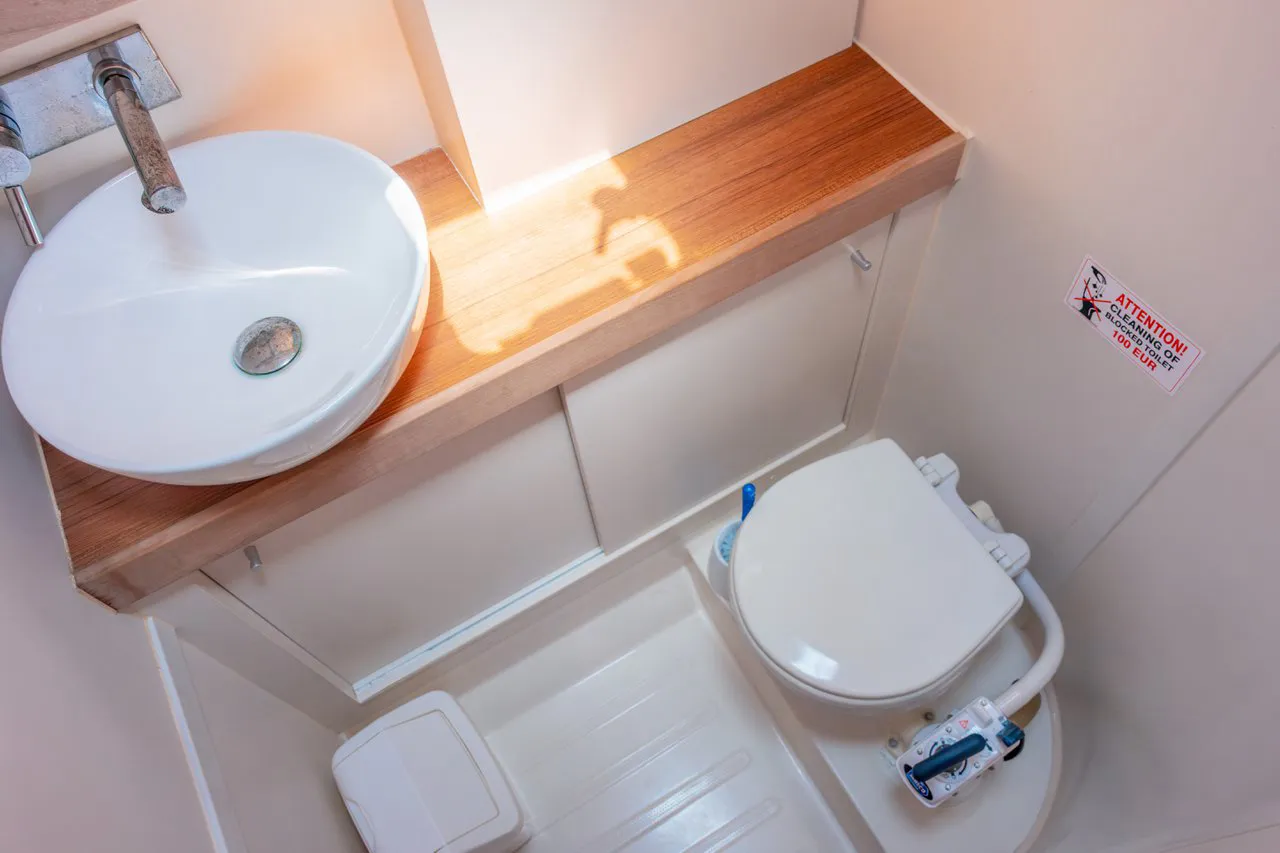 2013 Model Hanse -  445 · 8 Guest · #737453