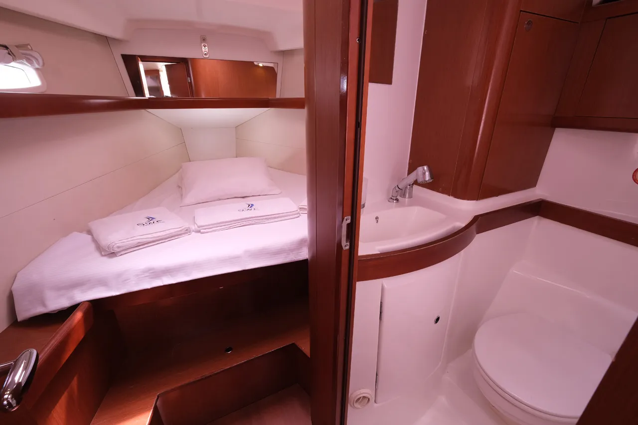 2011 Model Beneteau - Oceanis 40 · 8 Kişilik · #261557