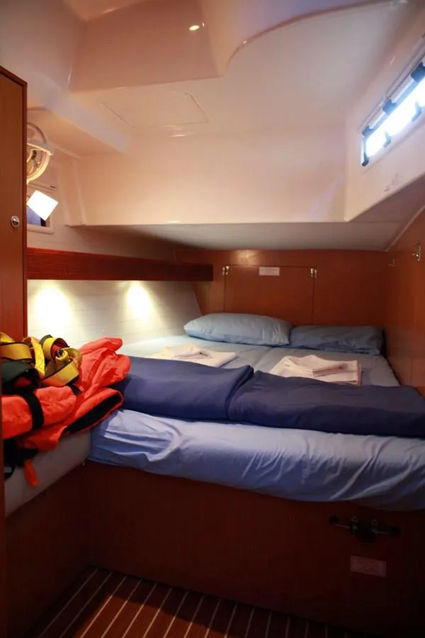 2011 Model Bavaria - Cruiser 45 · 8 Kişilik · #054348