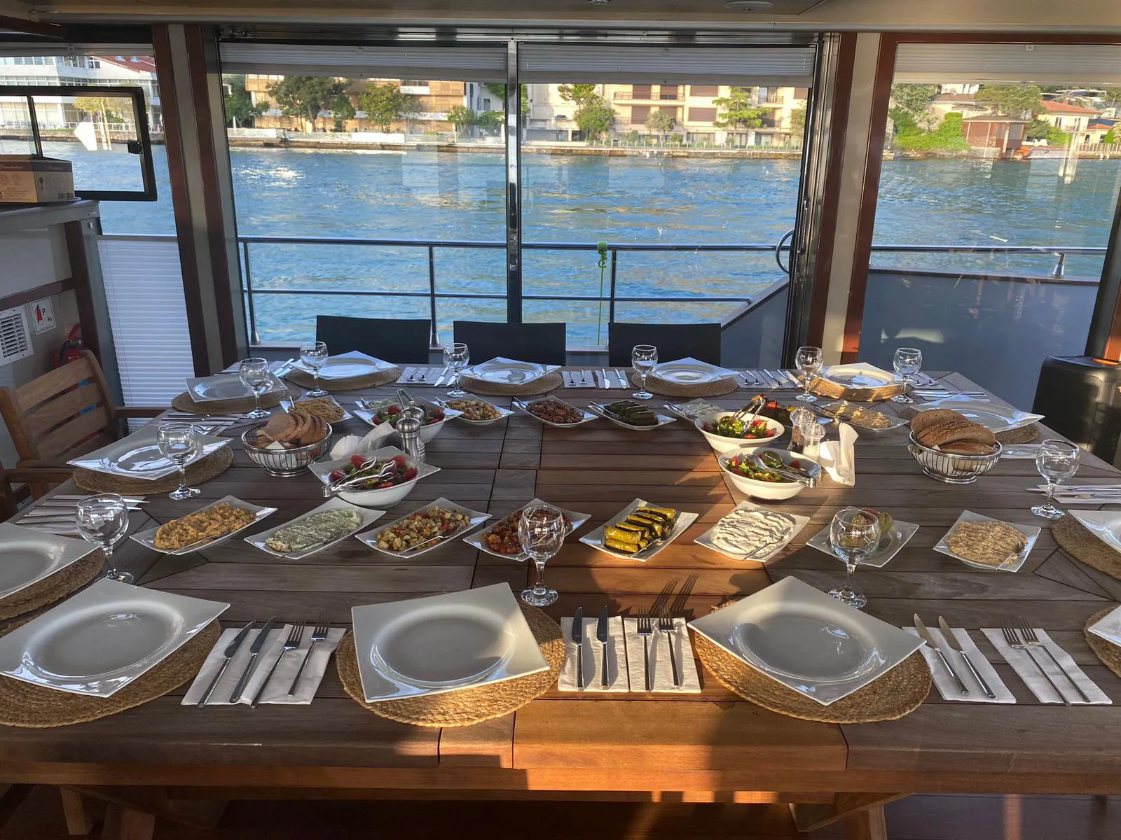 2019 Model Custom Made - Catamaran · 30 Guest · #185994