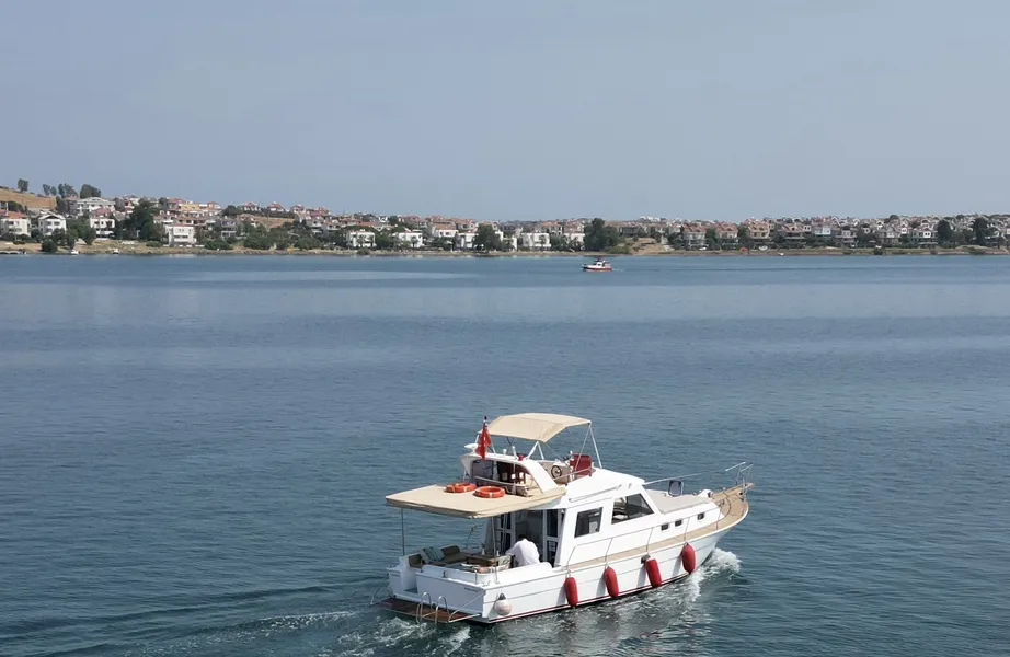 1989 Model Özel Yapım - Motoryat · 10 Kişilik · #098273