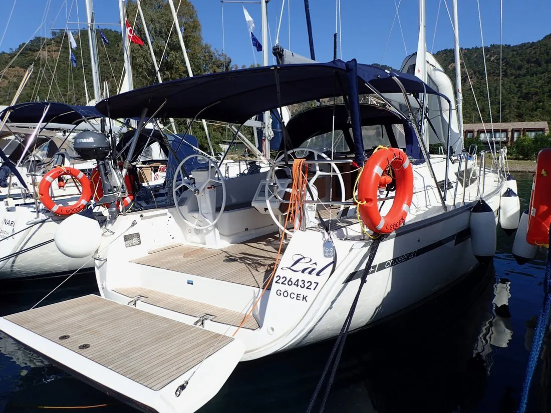 2018 Model Bavaria - Cruiser 41 · 8 Guest · #583631