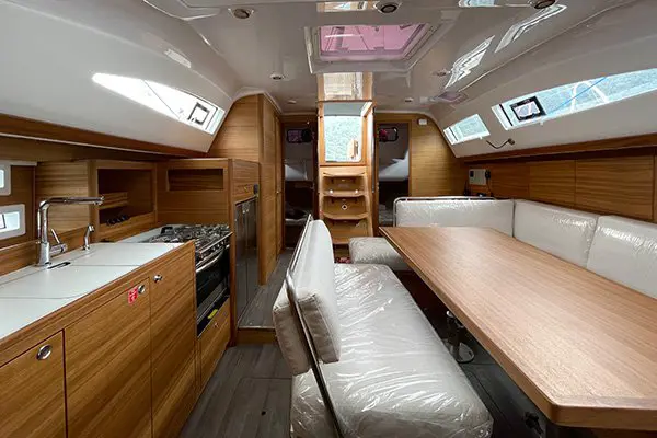 2023 Model Elan -  Impression 40 · 6 Guest · #026114