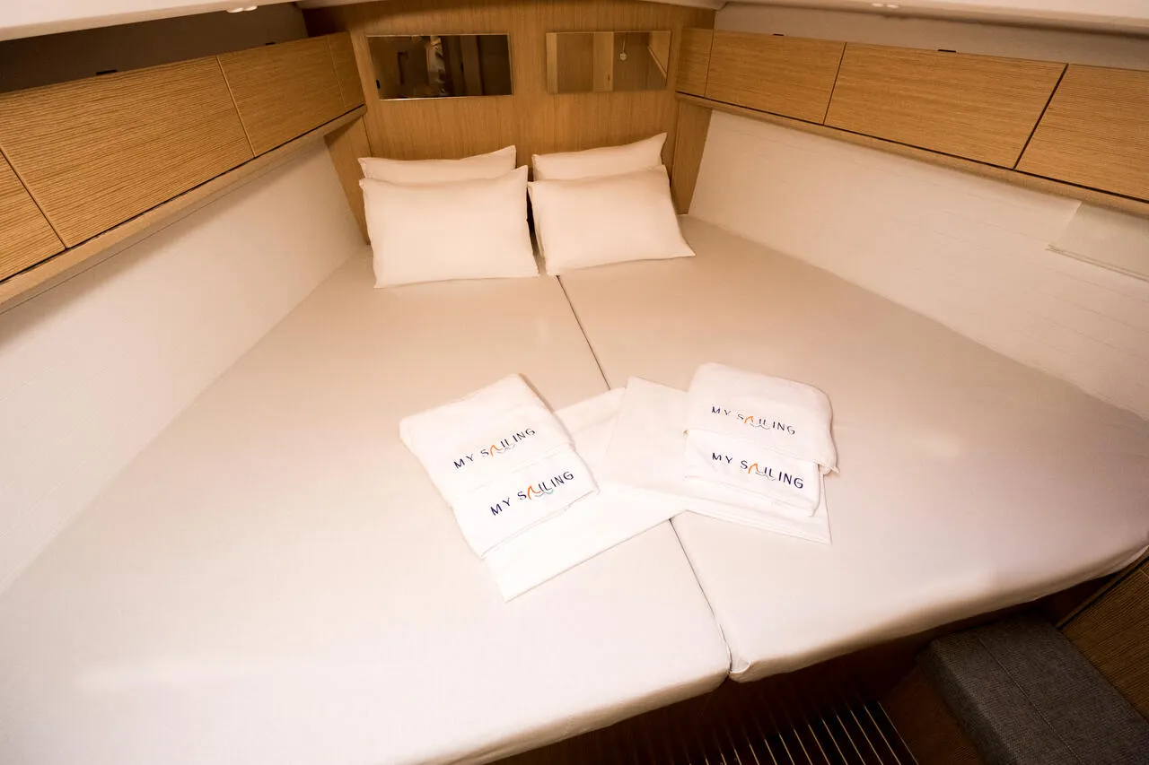 2022 Model Bavaria - Cruiser 46 · 8 Kişilik · #064446