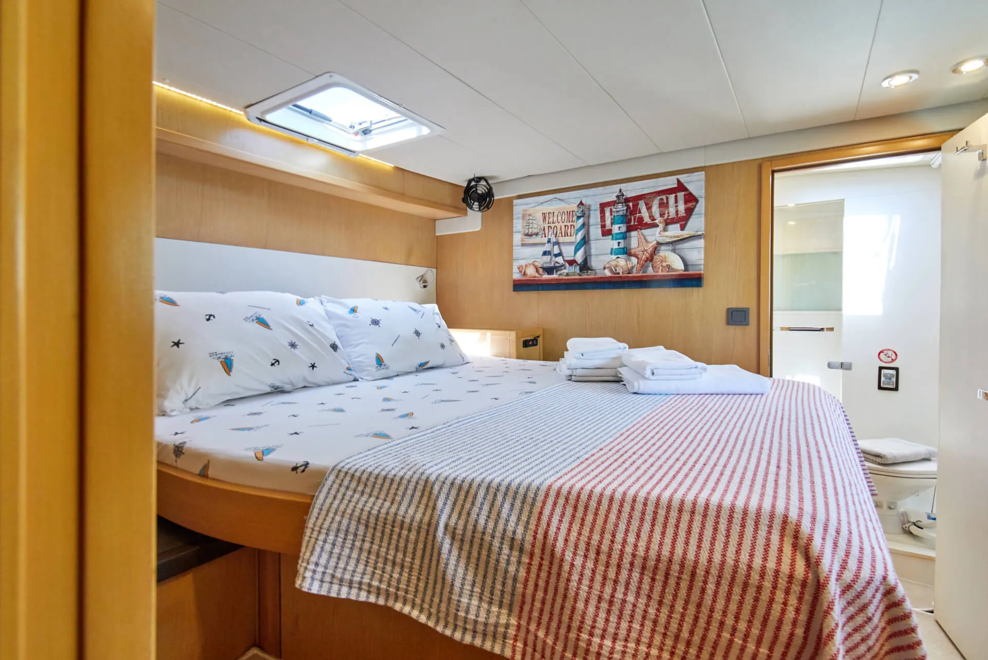 2013 Model Lagoon - 52 · 8 Guest · #549945