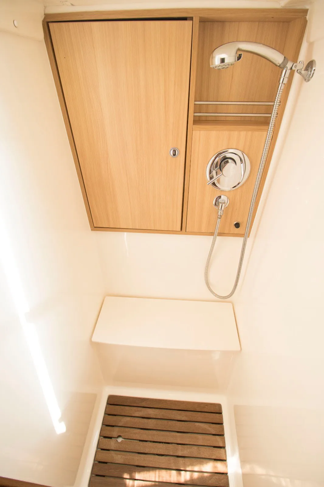 2011 Model Bavaria - Cruiser 45 · 10 Guest · #819432