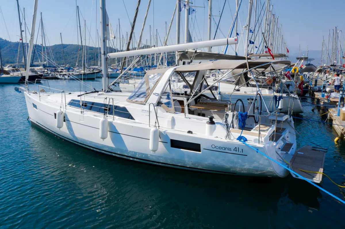 2020 Model Beneteau - Oceanis 41.1 · 6 Kişilik · #365948