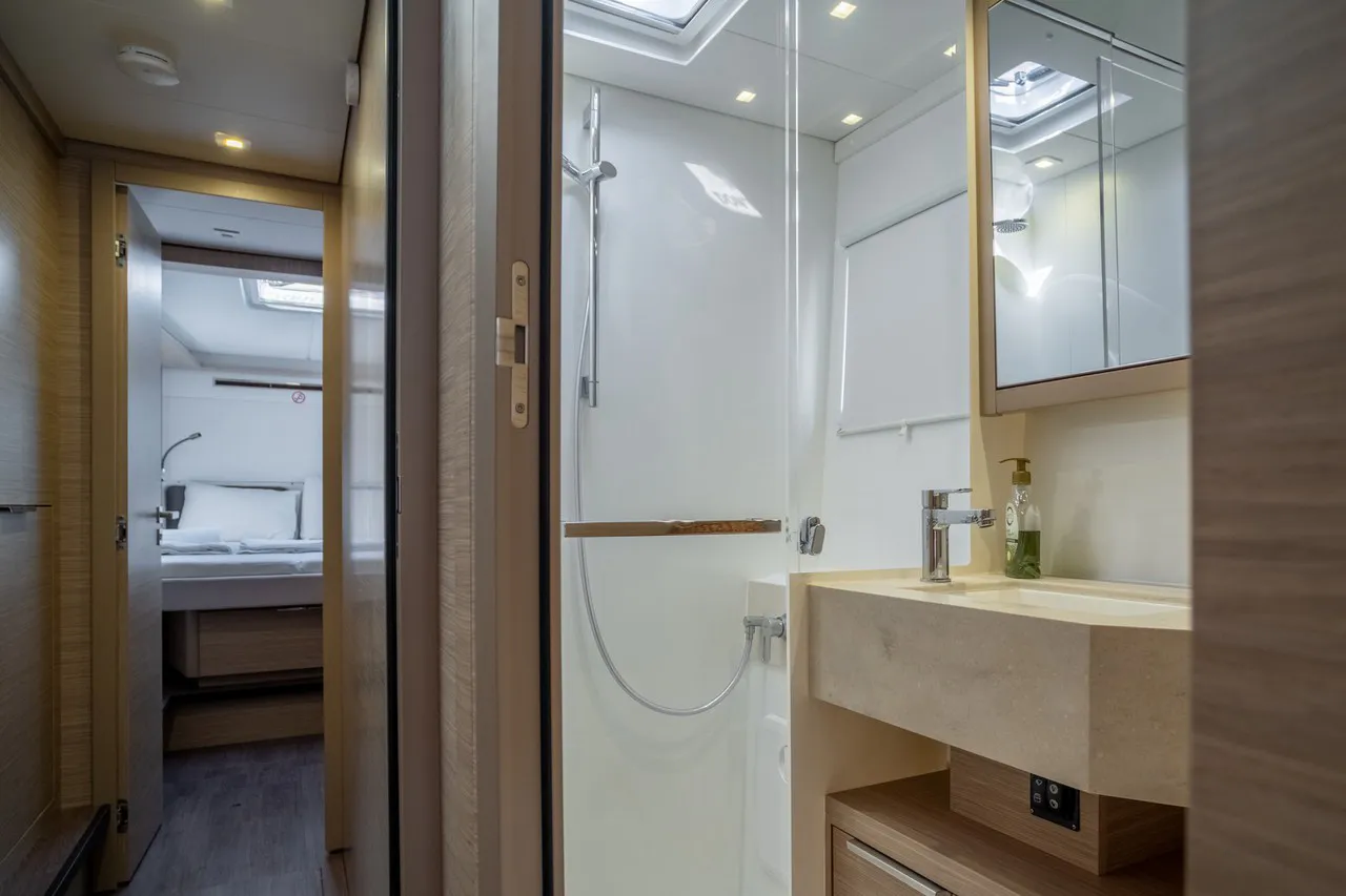 2023 Model Lagoon -  46  · 10 Guest · #225255