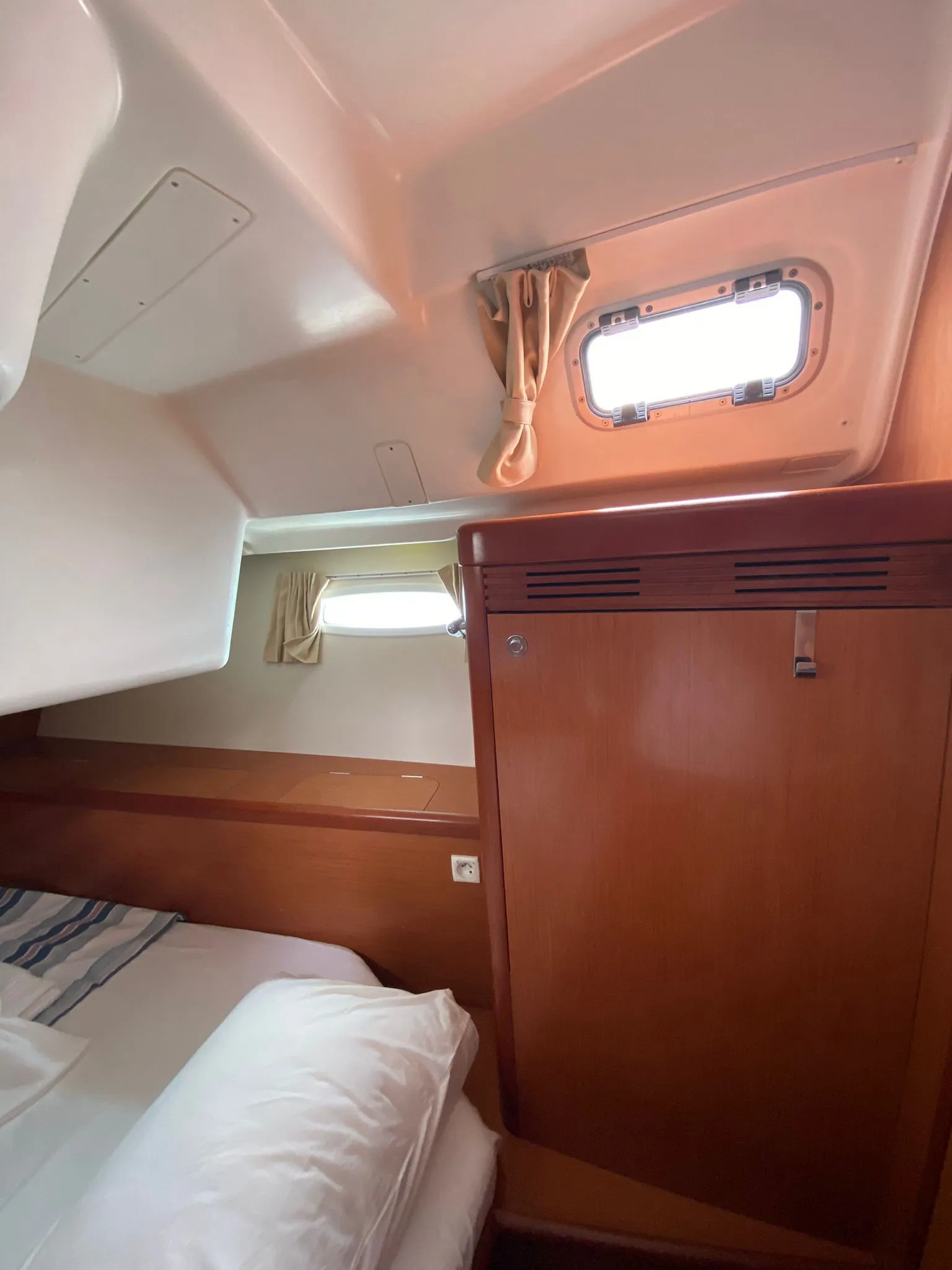 2008 Model Beneteau - Oceanis 46 · 6 Guest · #177480