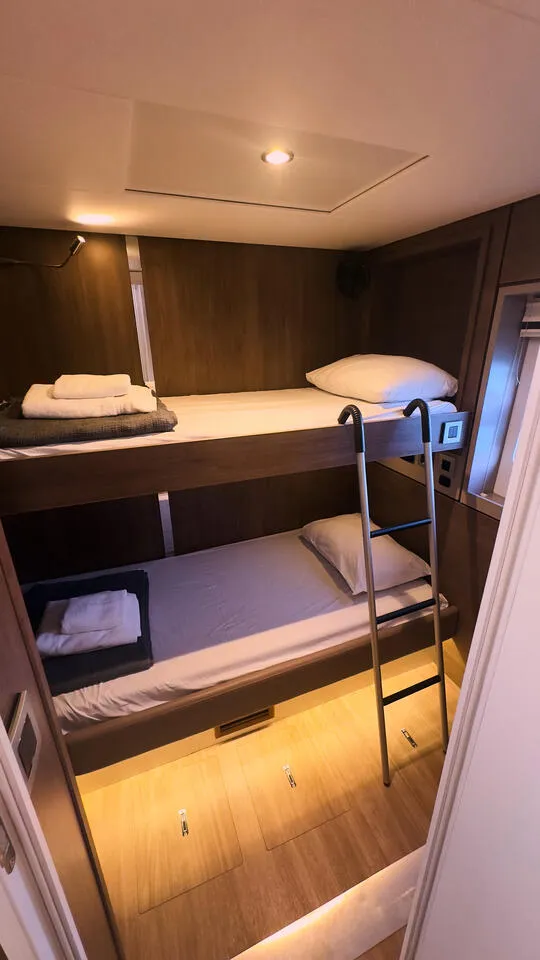 2023 Model Bali - 4.8 · 11 Kişilik · #437608