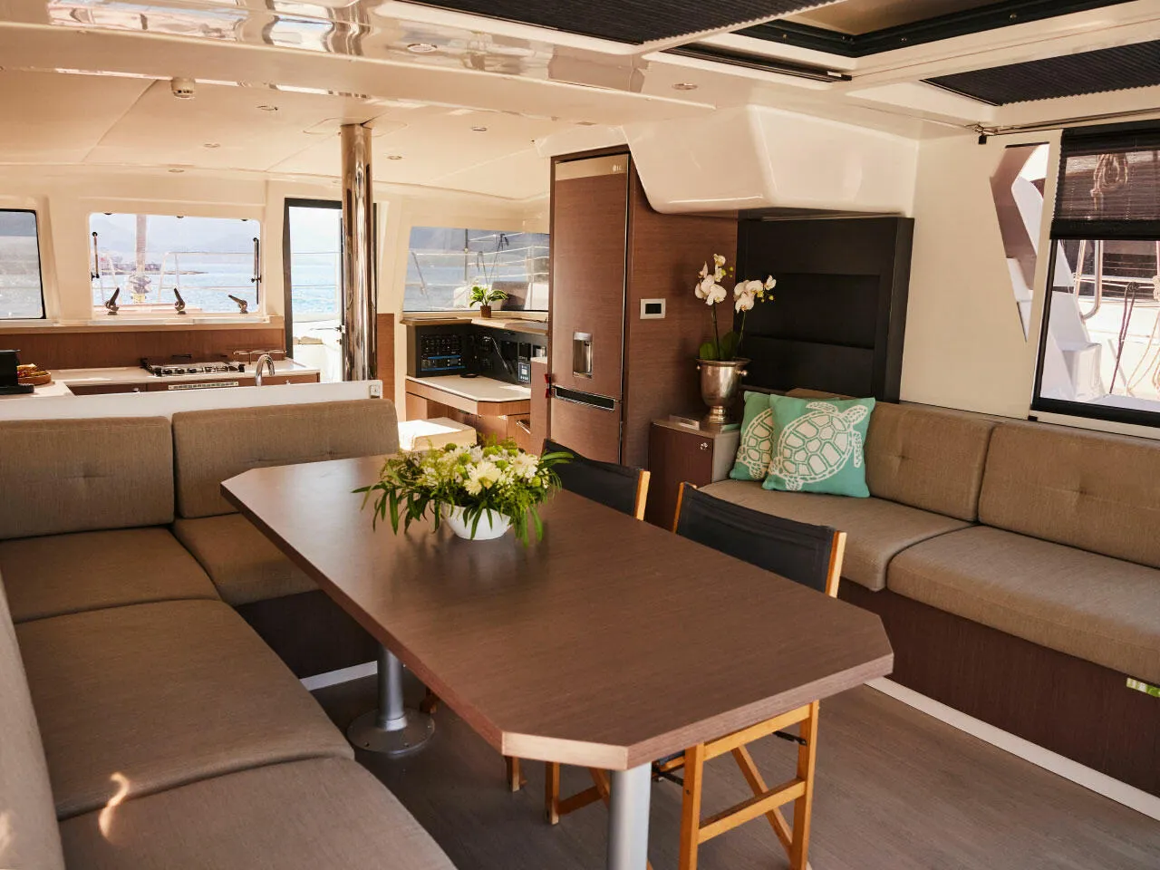 2021 Model Bali - 4.2 · 9 Kişilik · #536968