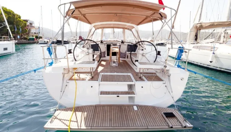 2020 Model Beneteau - Oceanis 41.1 · 8 Kişilik · #154142
