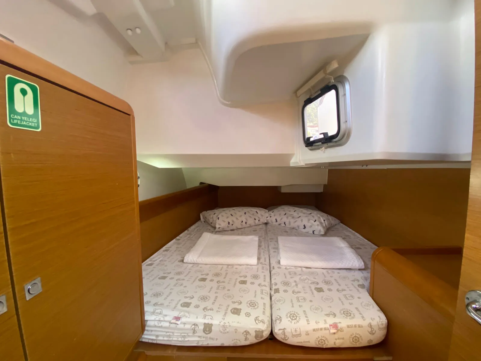 2012 Model Jeanneau - Sun Odyssey 439 · 9 Kişilik · #254877