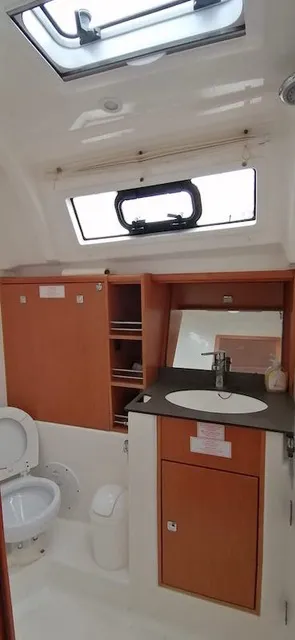 2015 Model Bavaria - Cruiser 41 · 6 Guest · #214724