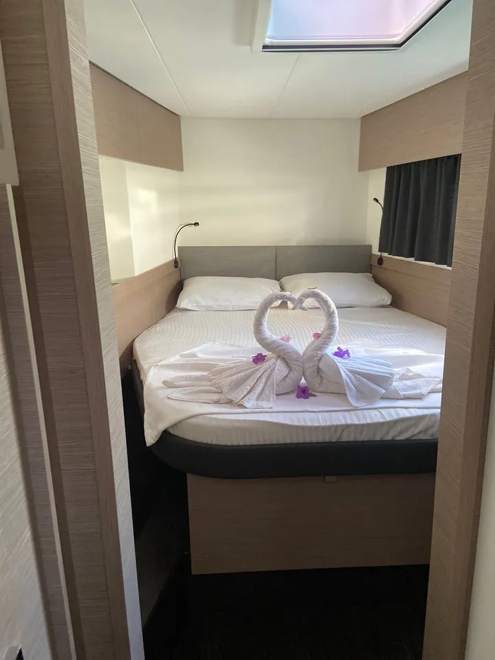 2022 Model Fountaine Pajot - Elba 45 · 10 Guest · #882013