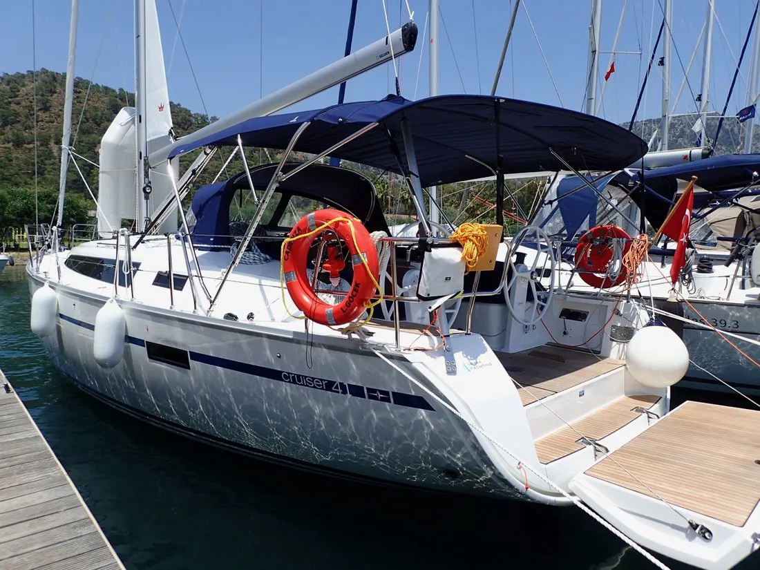 2019 Model Bavaria - Cruiser 41 · 8 Kişilik · #657798