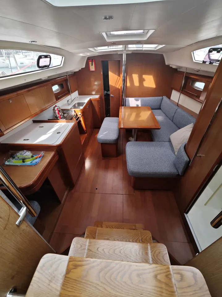 2011 Model Beneteau - Oceanis 40 · 8 Kişilik · #493463