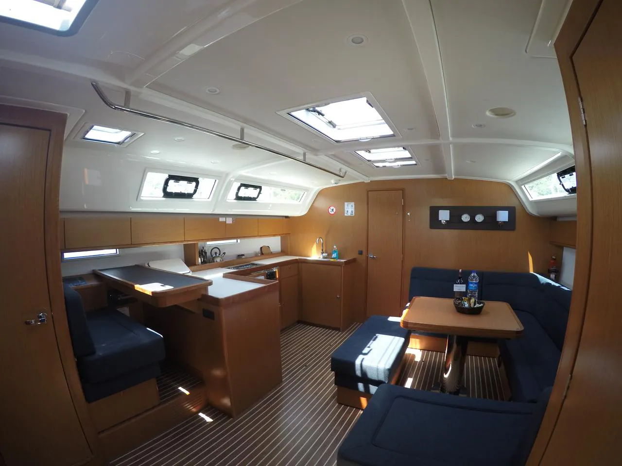 2016 Model Bavaria - Cruiser 51 · 10 Guest · #462389