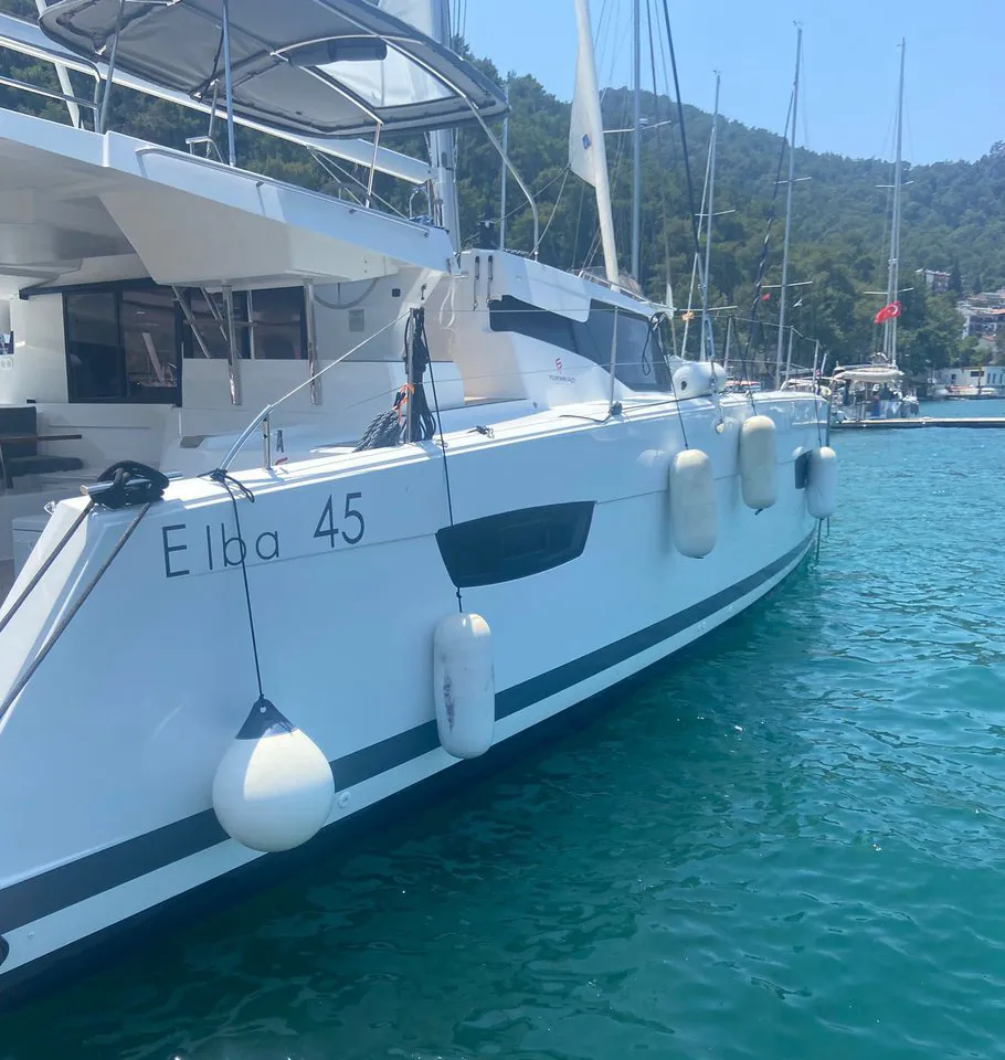 2022 Model Fountaine Pajot - Elba 45 · 10 Guest · #882013