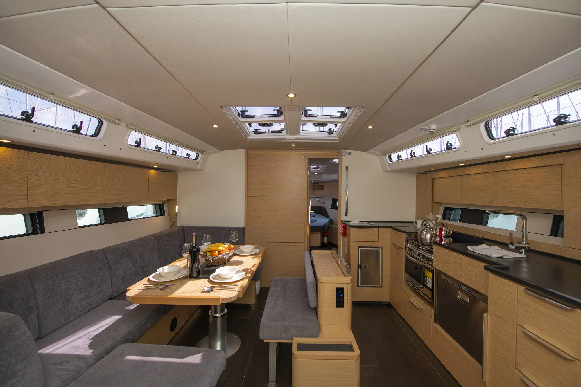 2022 Model Hanse - 460 · 10 Kişilik · #885315