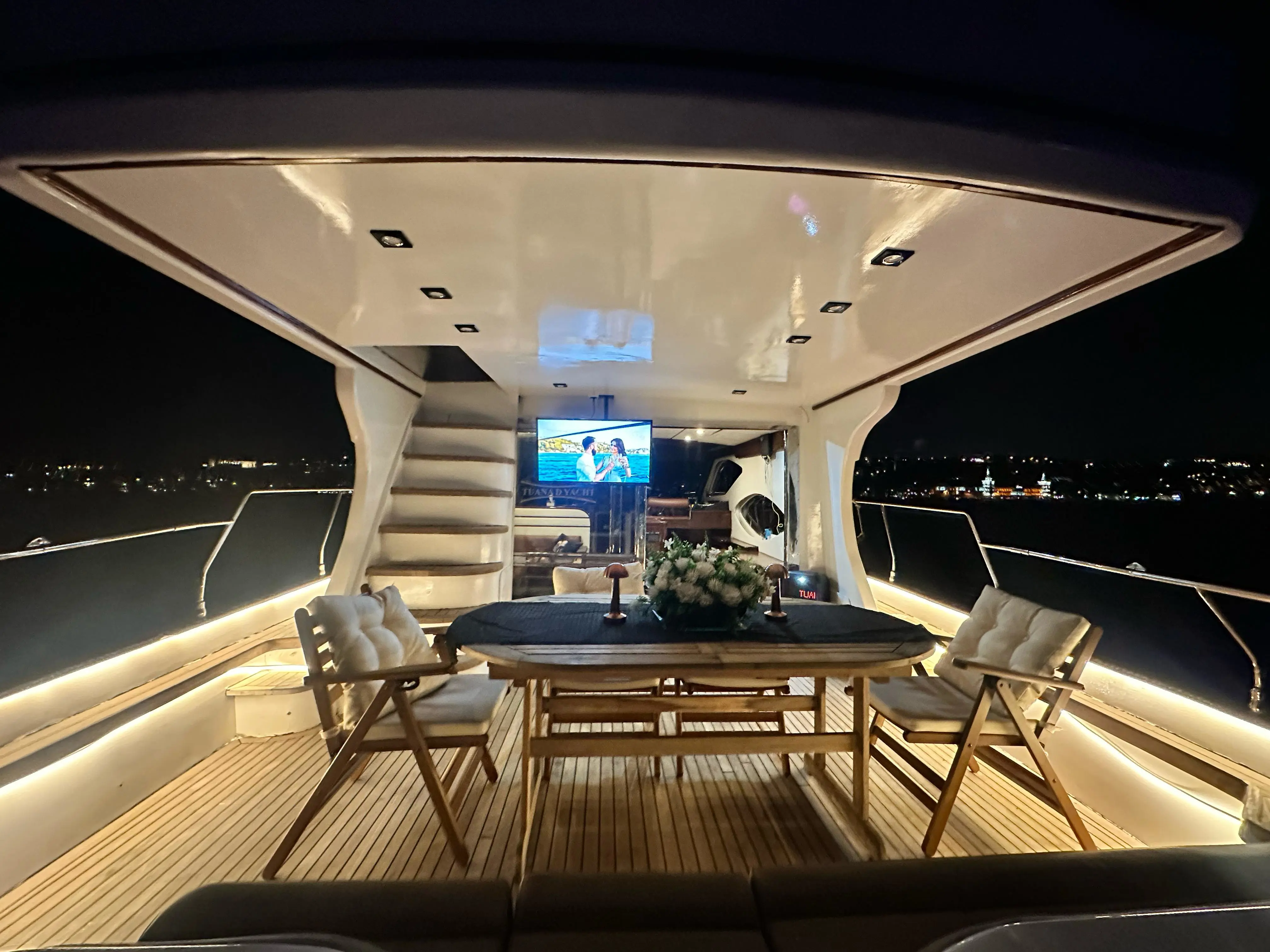 2005 Model Özel Yapım - Motoryat · 12 Kişilik · #076438