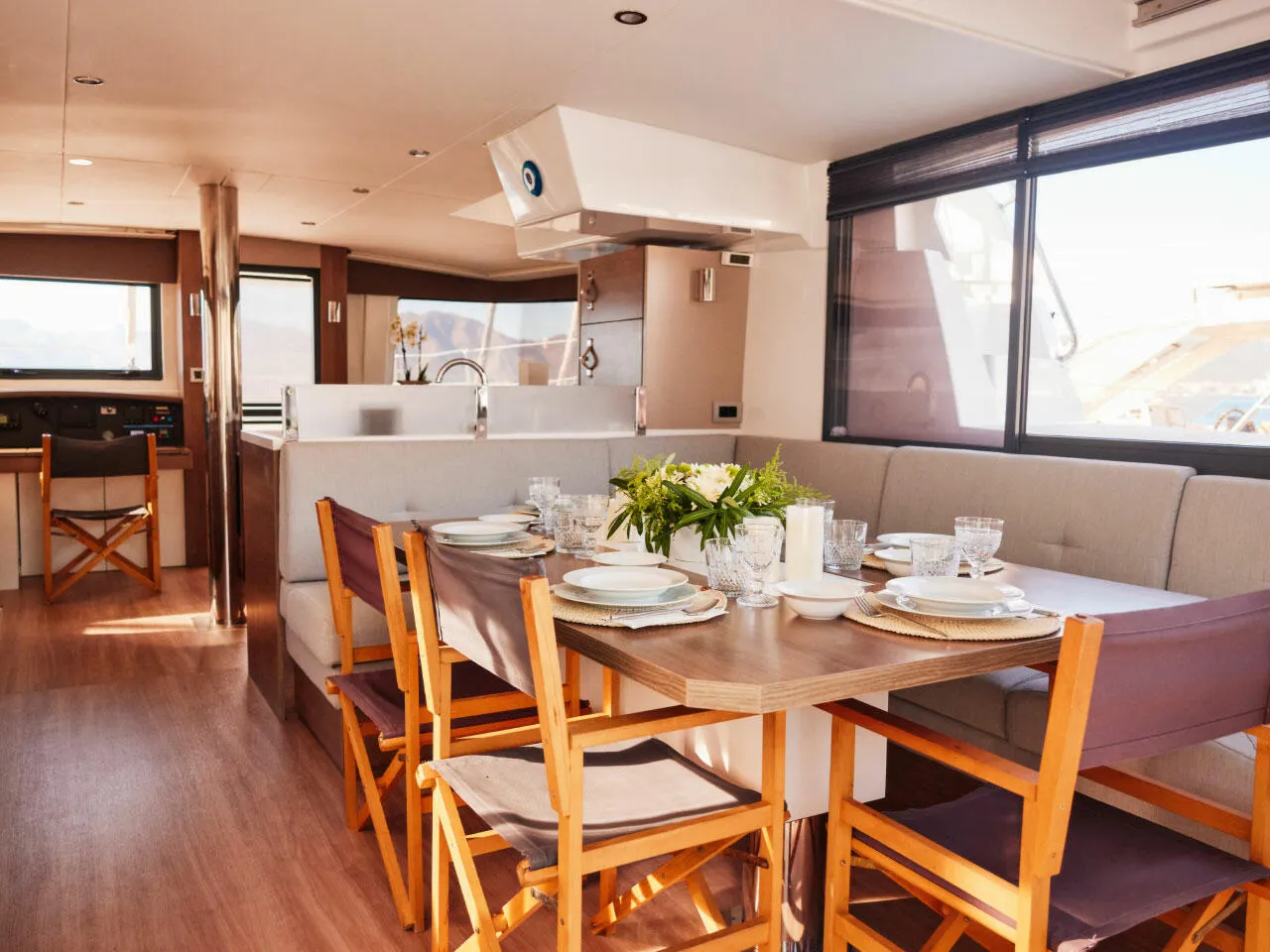 2023 Model Bali - 4.8 · 11 Kişilik · #437608