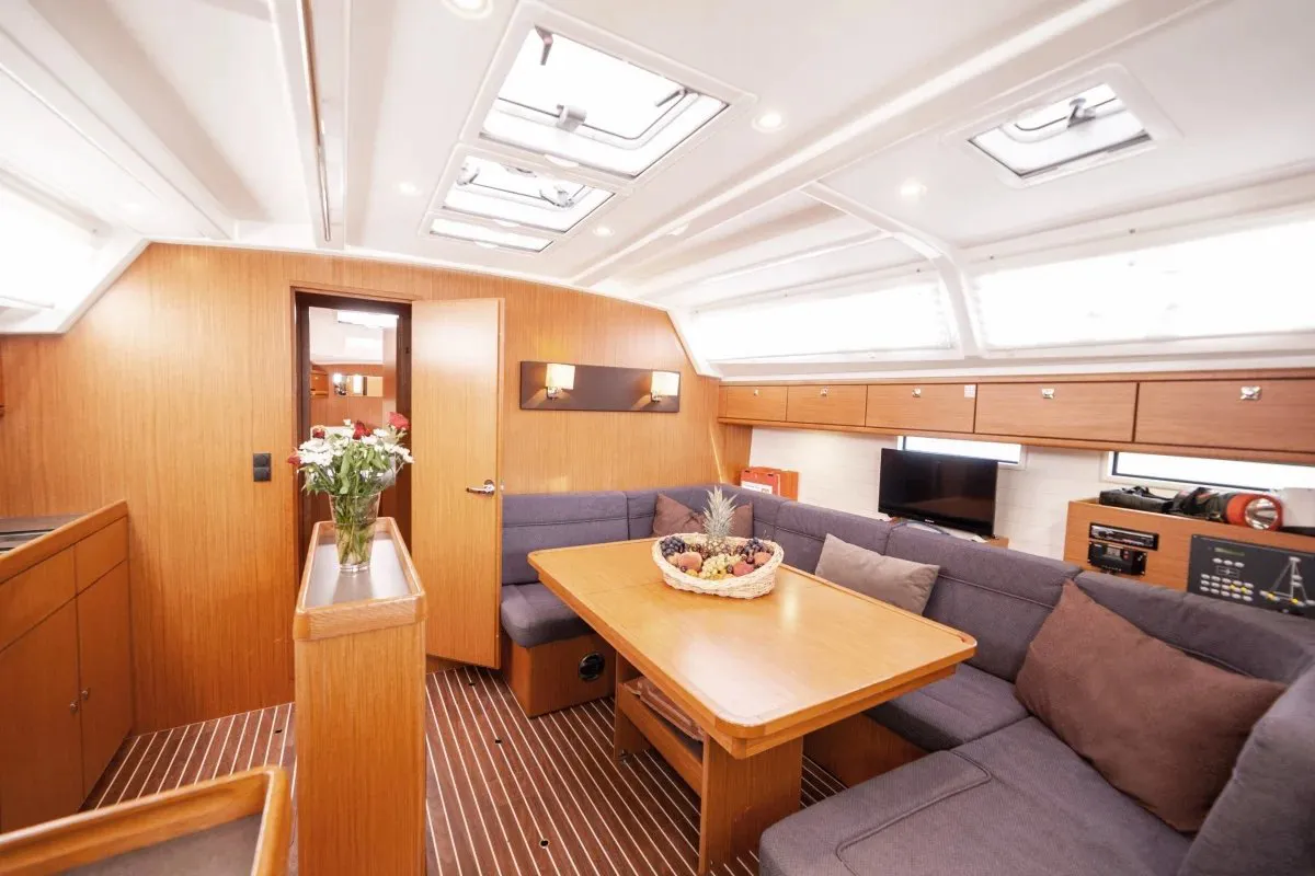 2014 Model Bavaria - Cruiser 46 · 8 Guest · #238805