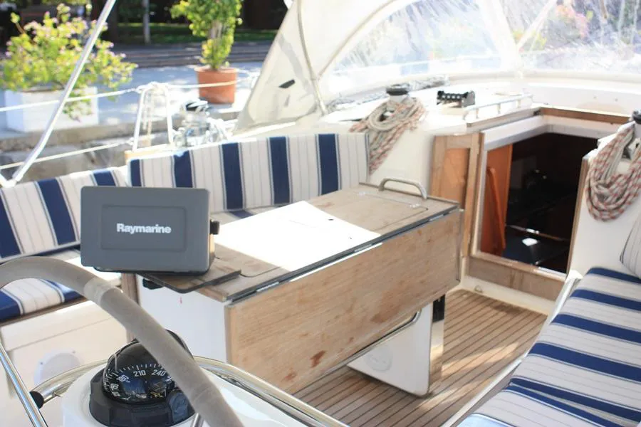 2011 Model Bavaria - Cruiser 45 · 8 Kişilik · #054348