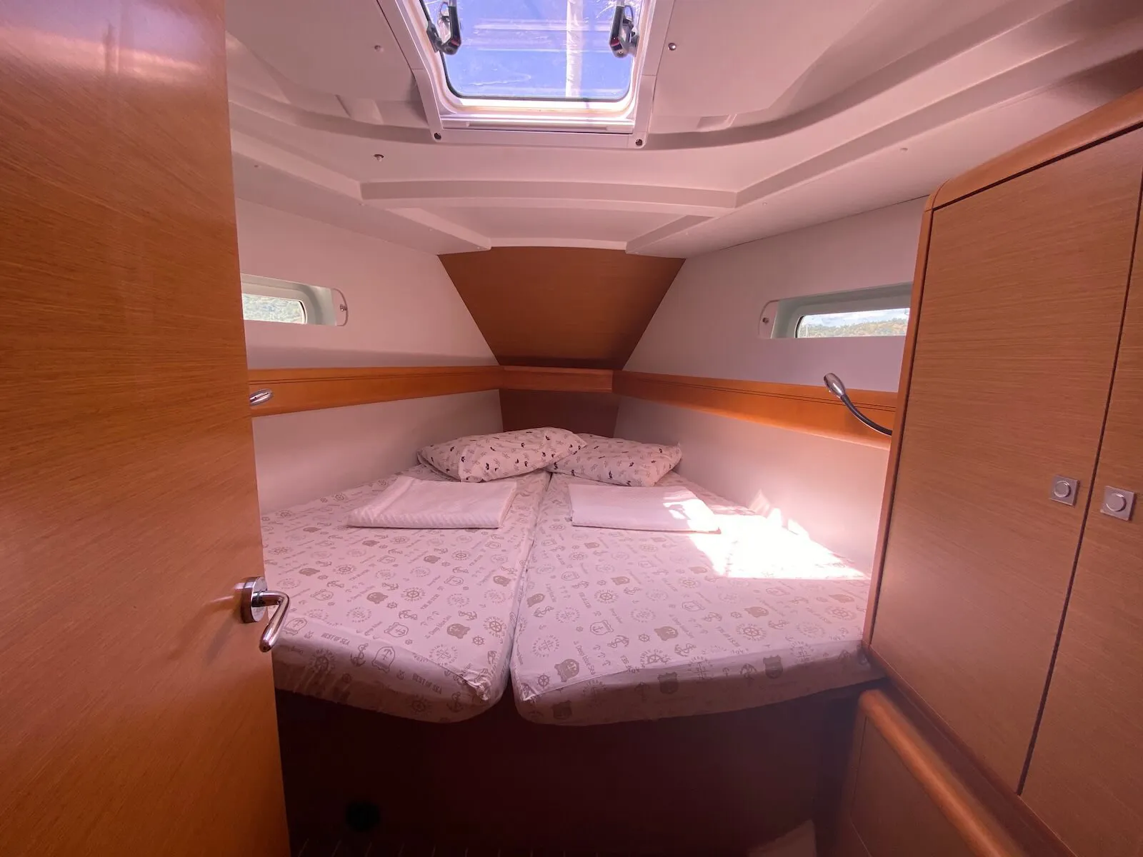 2012 Model Jeanneau - Sun Odyssey 439 · 9 Kişilik · #254877