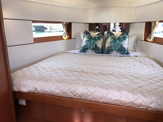 Beneteau - Oceanis 38.1