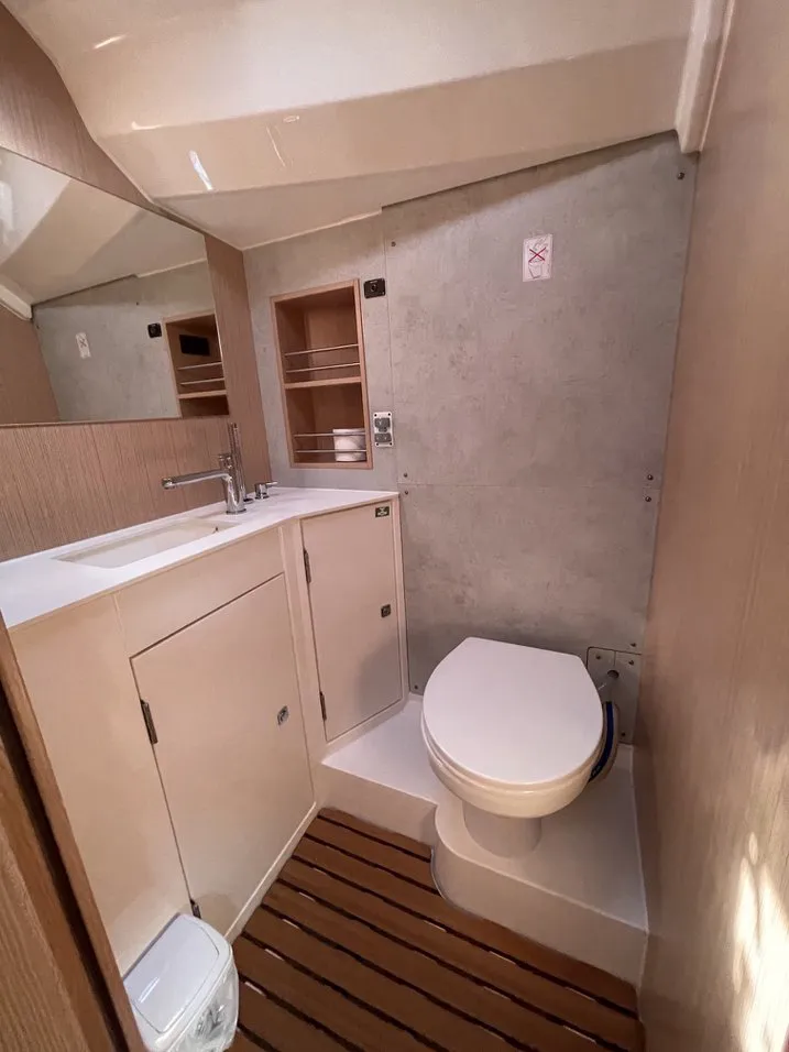 2023 Model Bavaria - C42 · 7 Kişilik · #327269