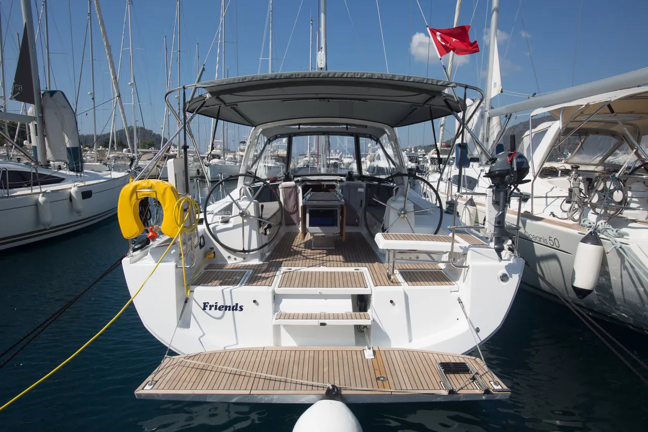 2018 Model Beneteau - Oceanis 41.1 · 8 Kişilik · #755580