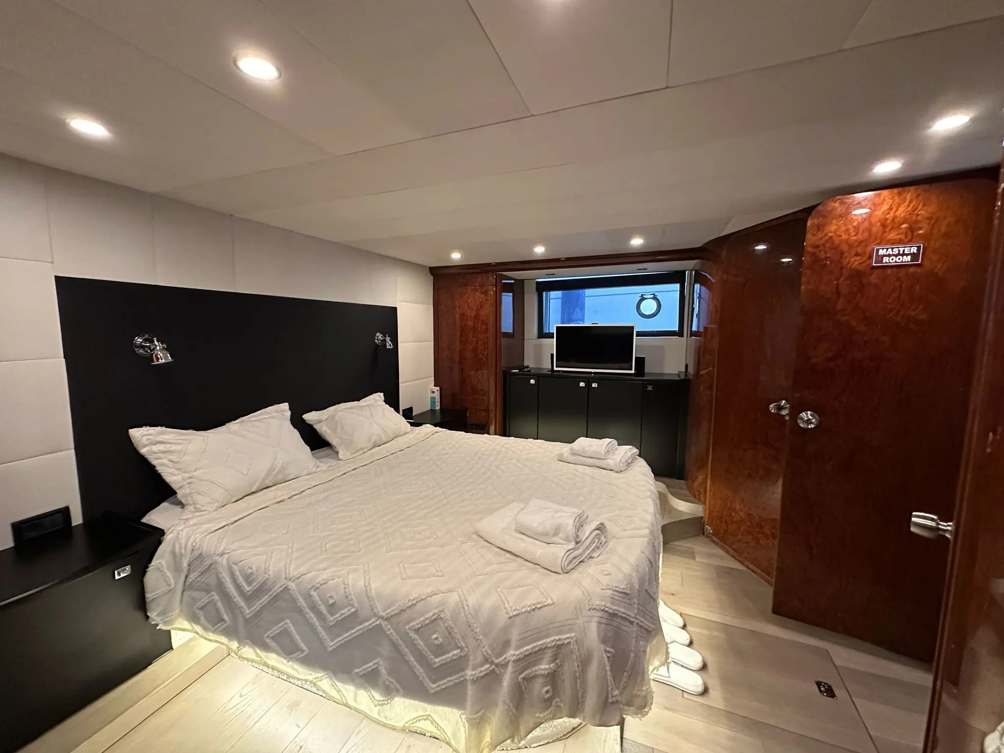 2012 Model Özel Yapım - Motoryat · 40 Kişilik · #949729