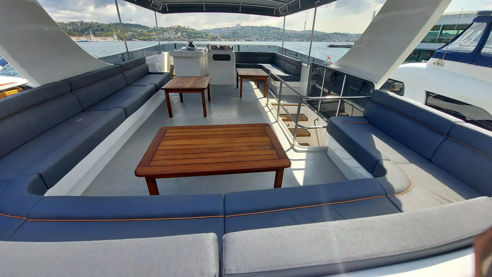 2006 Model Özel Yapım - Motoryat · 26 Kişilik · #017074