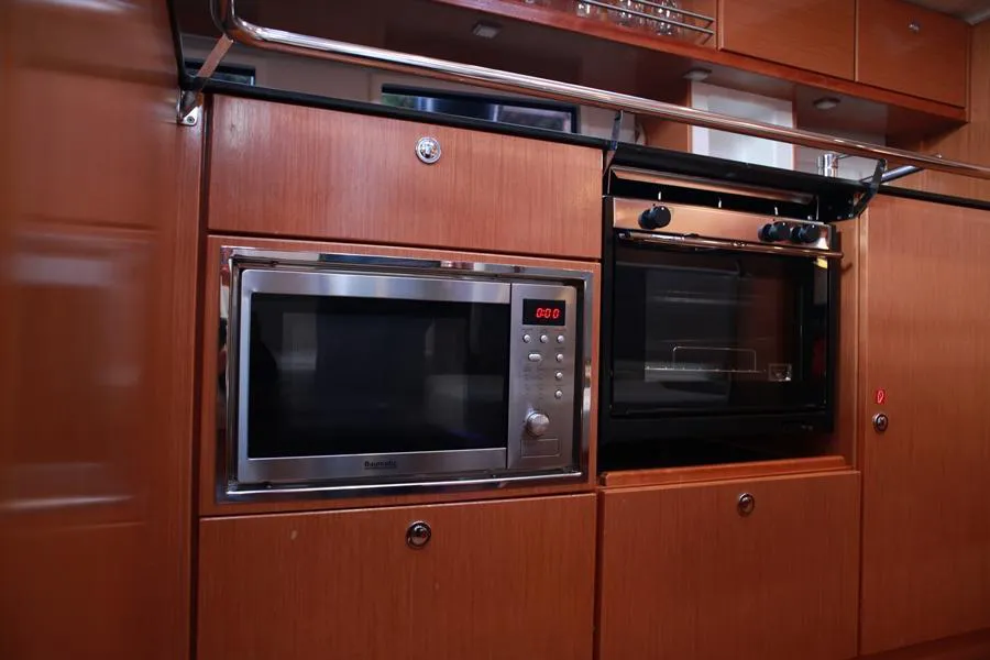 2011 Model Bavaria - Cruiser 45 · 8 Kişilik · #054348